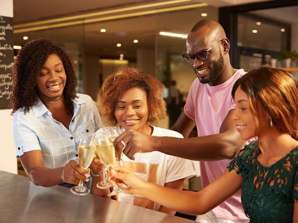 Novotel Abidjan Plateau Restaurant foto
