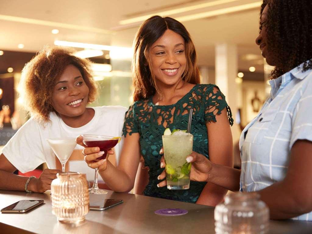 Novotel Abidjan Plateau Restaurant foto